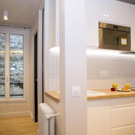 Cosy Flat Near Sacre-coeur *